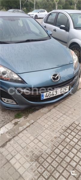 Gris / plata Usado 2009 Mazda 3 Luxury Berlina | 5400 € (Precio justo) - Imagen 1/4