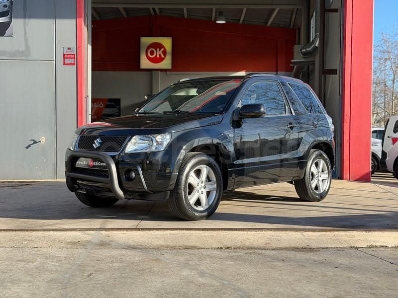 Usado Suzuki Grand Vitara 106 CV (77 kW) 2007 Negro SUV