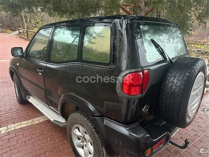 Negro Usado 2001 Nissan Terrano Comfort SUV | 7200 € (Buen precio) - Imagen 1/4