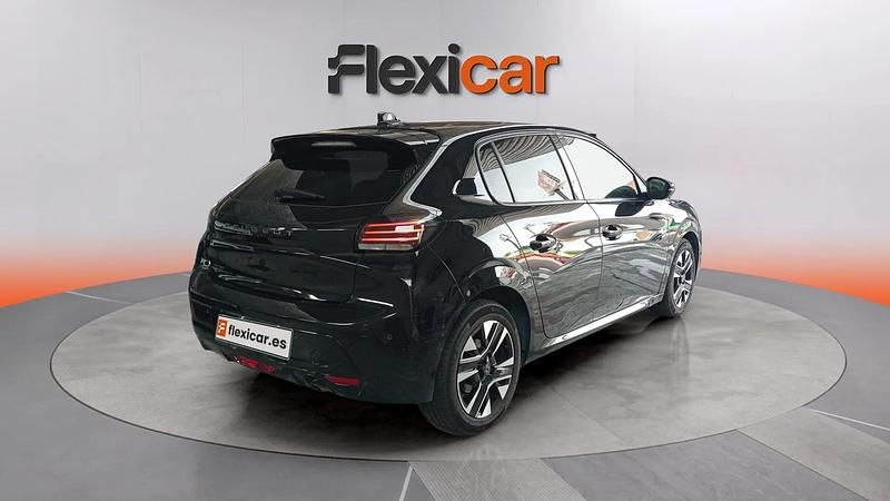 Usado Peugeot 208 Allure 101 CV (74 kW) 2025 Negro Utilitario