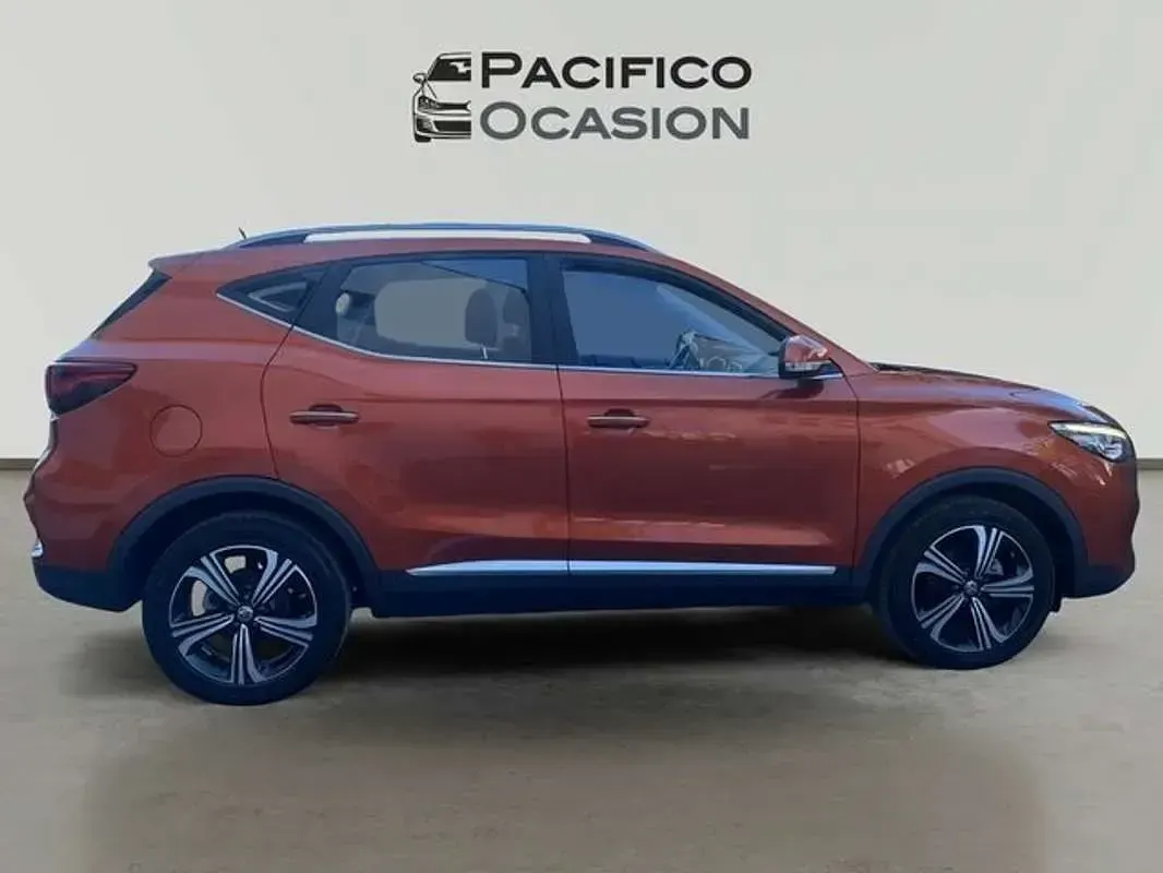 Usado MG ZS Comfort 106 CV (77 kW) 2022 Naranja SUV
