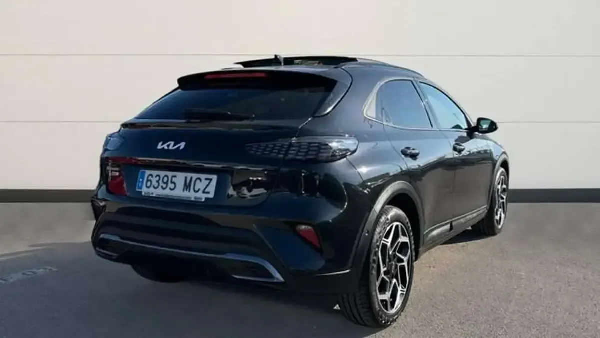 Usado Kia XCeed GT-Line 162 CV (119 kW) 2022 Negro SUV