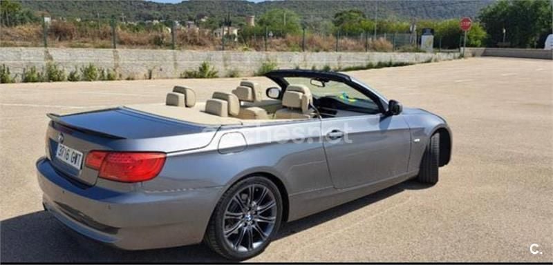 Usado BMW 320 Cabriolet Sport Line 170 CV (125 kW) 2010 Gris / plata Descapotable