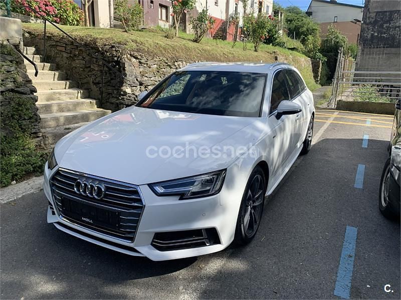 Usado Audi A4 S-Line 150 CV (110 kW) 2017 Blanco Familiar