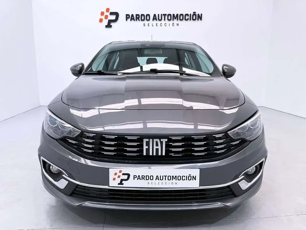 Usado Fiat Tipo Life 130 CV (95 kW) 2021 Gris Utilitario