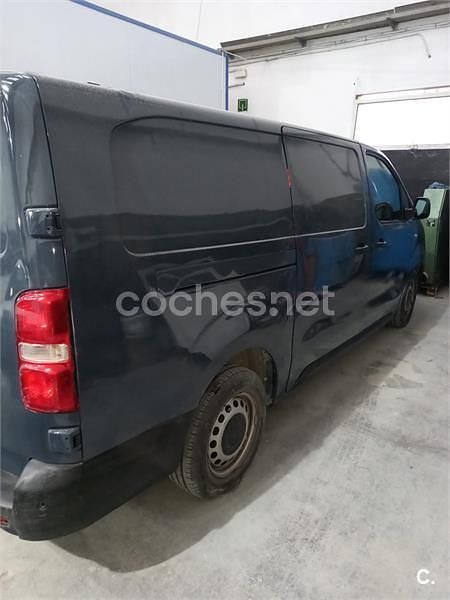 Usado Citroën Jumpy 180 CV (132 kW) 2024 Azul Monovolumen