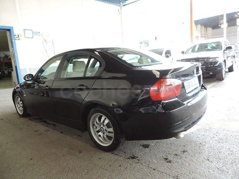 Usado BMW 320 163 CV (119 kW) 2006 Negro Berlina