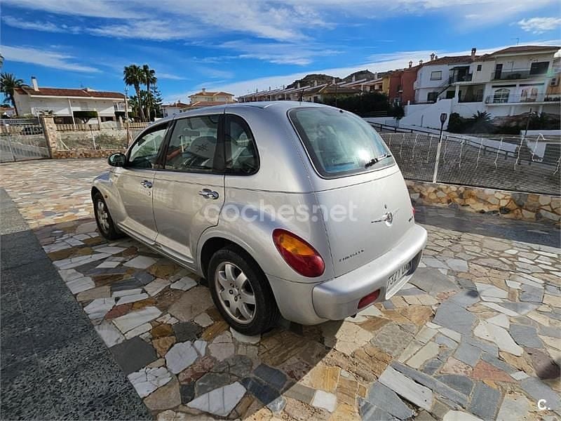 Usado Chrysler PT Cruiser Touring 115 CV (84 kW) 2005 Gris / plata Familiar