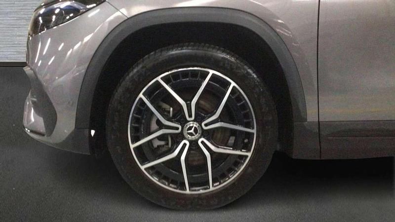 Usado Mercedes EQA250 139 kW (190 CV) 2021 Gris SUV