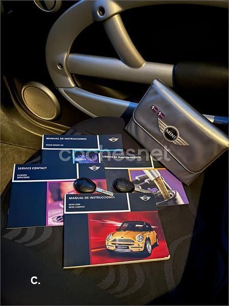 Amarillo Usado 2002 Mini ONE Utilitario | 4300 € (Un poco caro) - Imagen 1/2