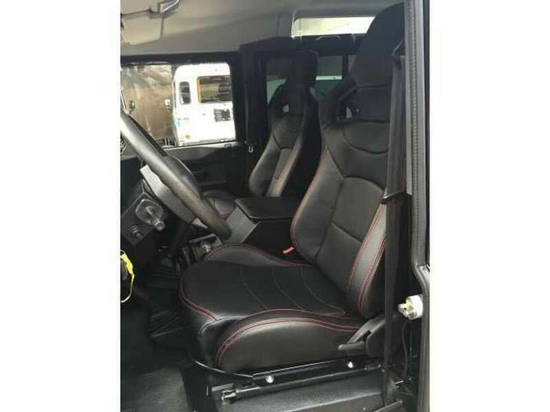 Usado Land Rover Defender 122 CV (89 kW) 2012 Otros SUV