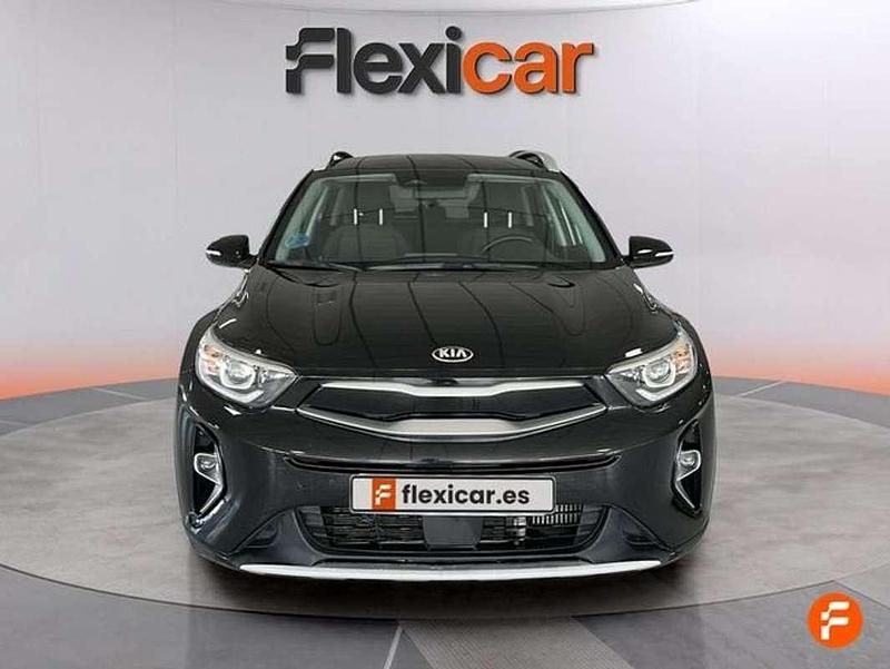 Usado Kia Stonic 120 CV (88 kW) 2021 Negro SUV