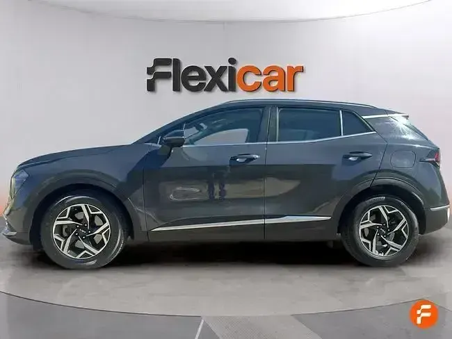 Usado Kia Sportage 115 CV (84 kW) 2023 Gris SUV