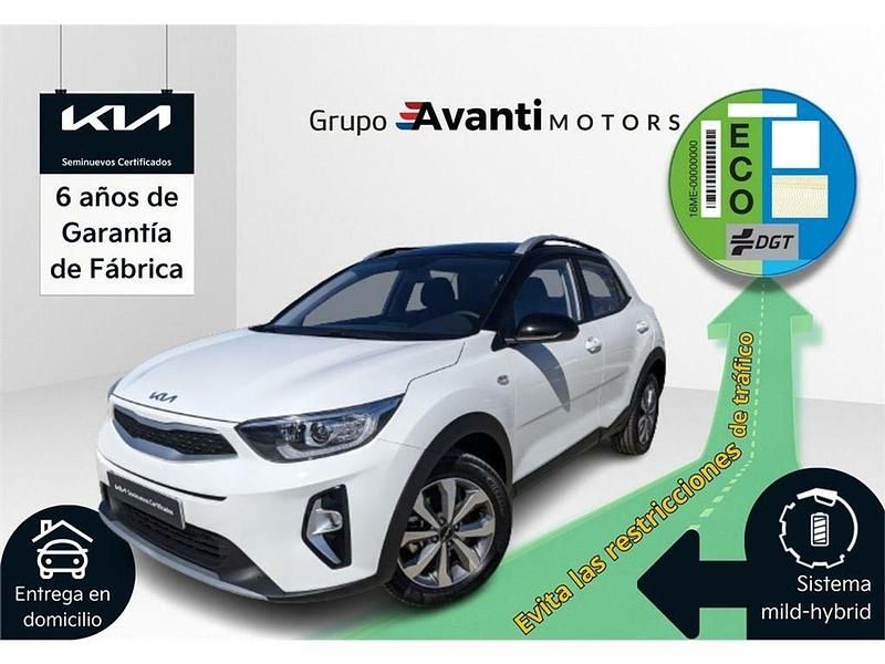 Blanco Usado 2023 Kia Stonic SUV | 17.490 € (Precio justo) - Imagen 1/4