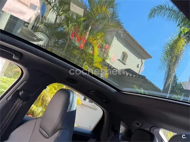 Usado Porsche Cayenne 519 CV (381 kW) 2025 Gris / plata SUV