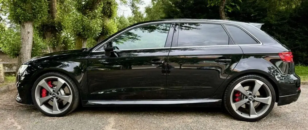 Usado Audi RS3 Sportback Advanced 400 CV (294 kW) 2019 Negro Utilitario