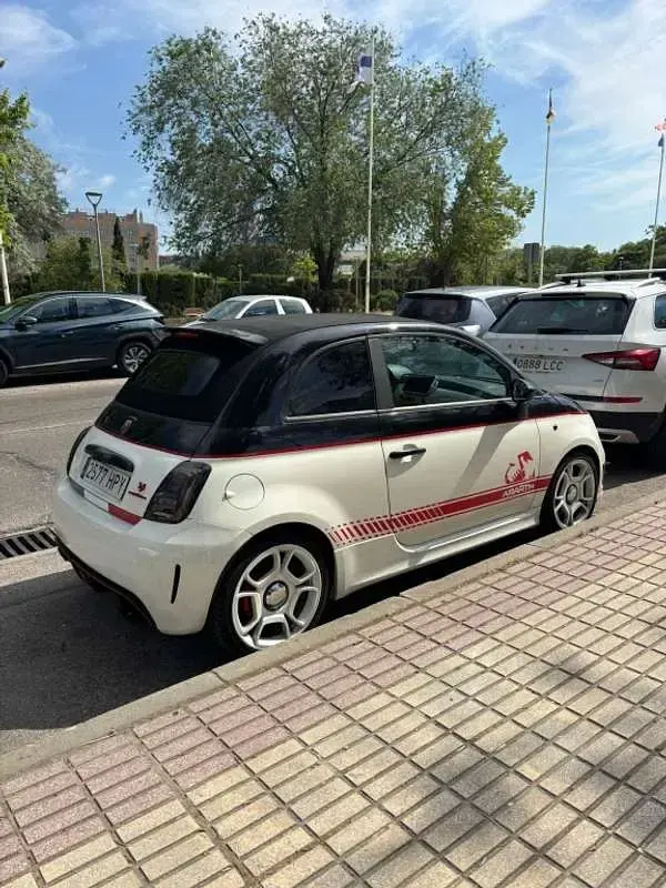 Usado Abarth 595C Competizione 160 CV (117 kW) 2014 Blanco Descapotable