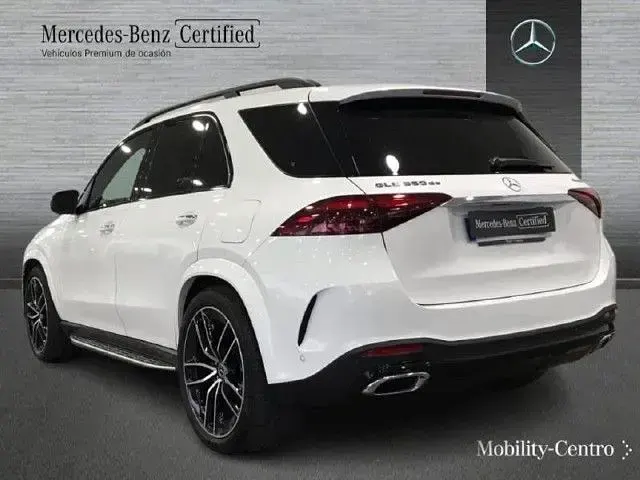 Usado Mercedes GLE350 333 CV (244 kW) 2025 Manufaktur blanco opalita SUV