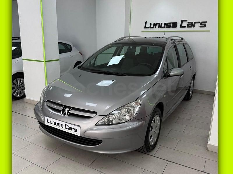 Usado Peugeot 307 110 CV (80 kW) 2005 Gris / plata Familiar