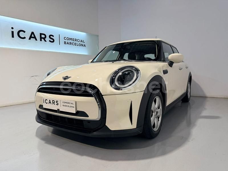 Usado Mini ONE 102 CV (75 kW) 2021 Beige Utilitario