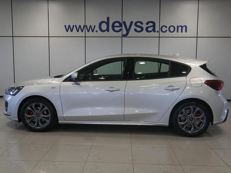 Nuevo Ford Focus ST-Line 125 CV (91 kW) 2025 Gris Berlina