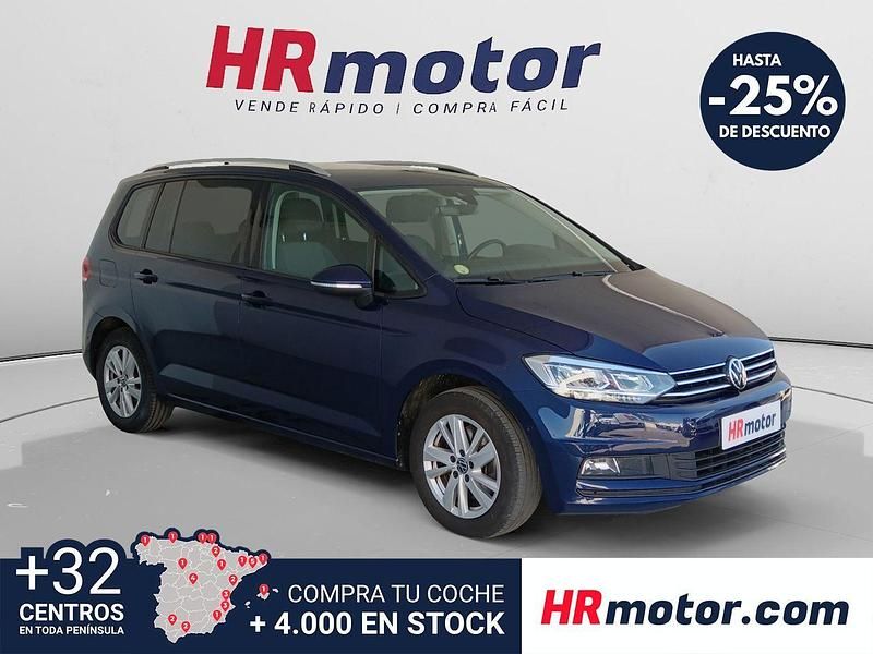 Usado VW Touran Advance 150 CV (110 kW) 2022 Gris Monovolumen