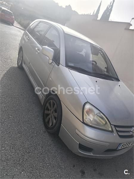 Begagnad Suzuki Liana 90 HK (66 kW) 2005 Grå Sedan