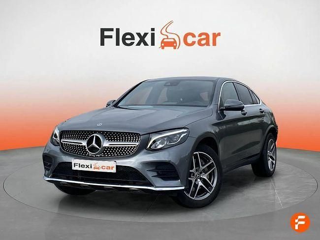 Usado Mercedes GLC250 204 CV (150 kW) 2019 Gris / plata Coupe