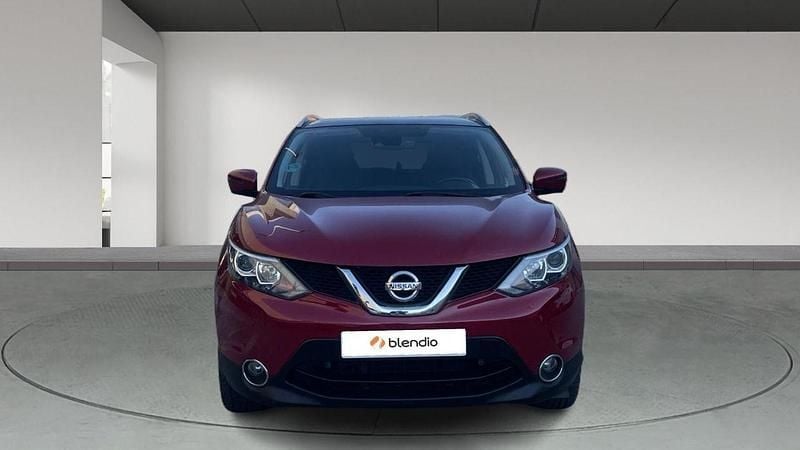Usado Nissan Qashqai N-Connecta 110 CV (80 kW) 2016 Rojo SUV