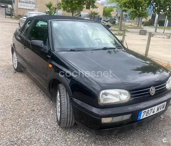 Usado VW Golf Cabriolet 75 CV (55 kW) 1995 Negro Descapotable