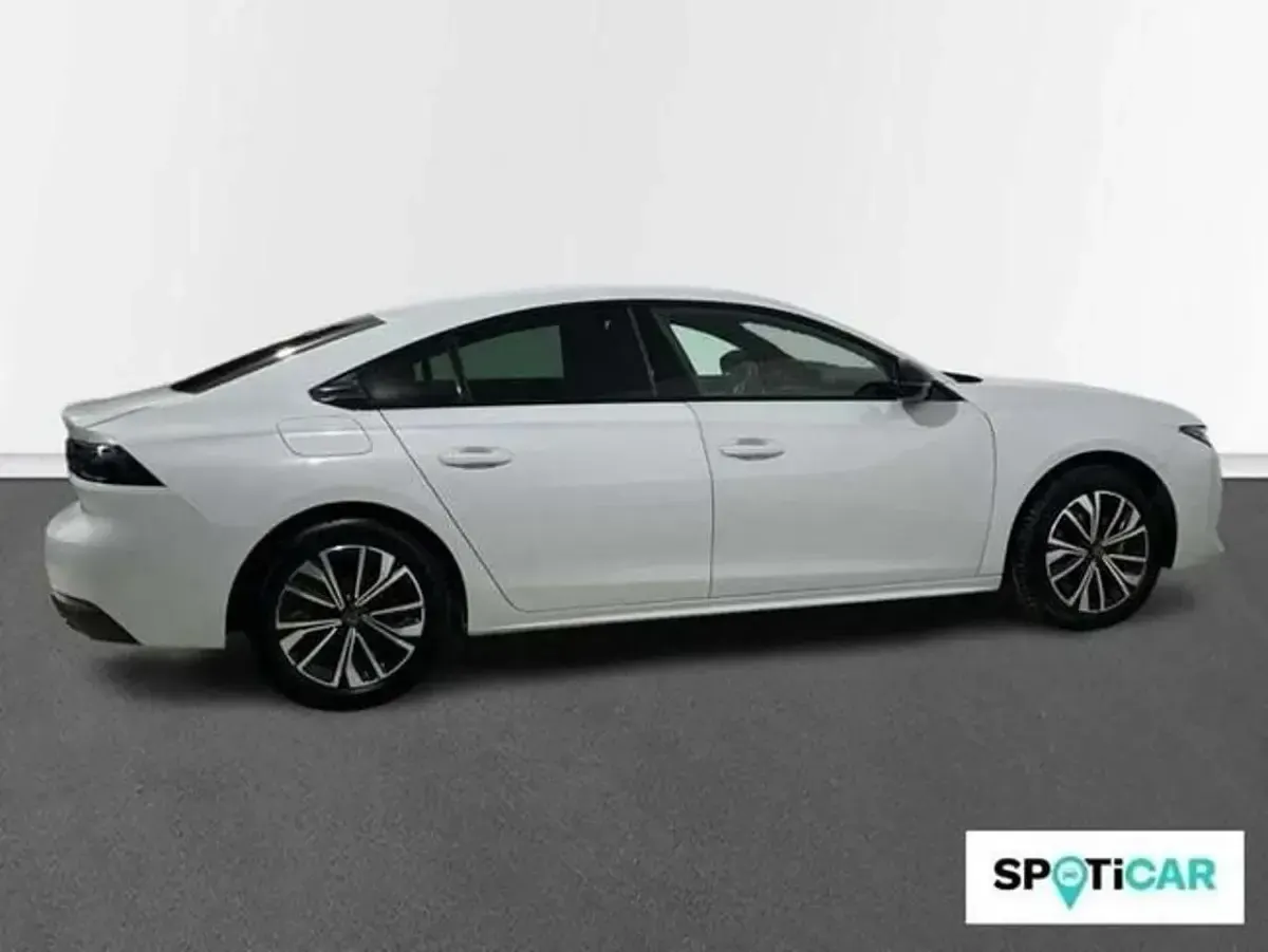 Usado Peugeot 508 Allure 130 CV (95 kW) 2024 Blanco Berlina