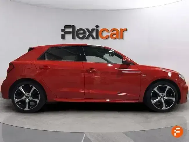 Usado Audi A1 Sportback 110 CV (80 kW) 2022 Rojo Utilitario