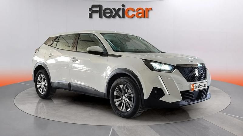Usado Peugeot 2008 Active 101 CV (74 kW) 2020 Blanco SUV