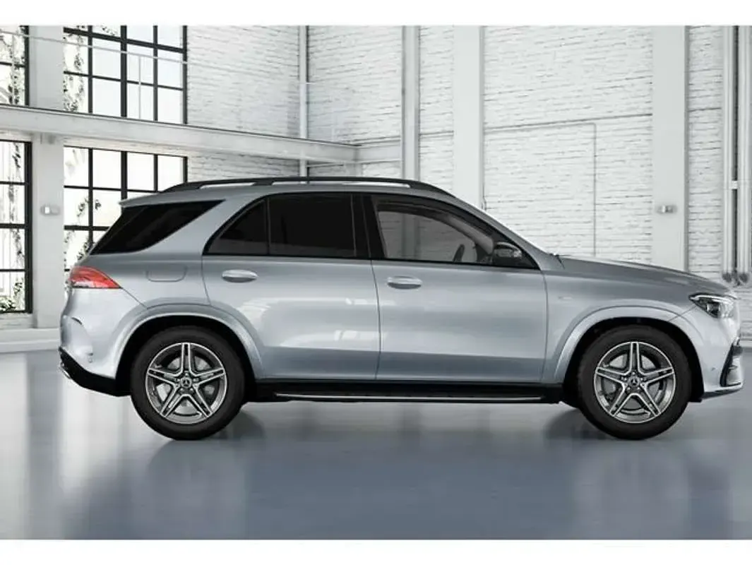 Usado Mercedes GLE350 333 CV (244 kW) 2025 Plateado SUV