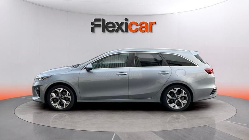 Usado Kia Ceed 120 CV (88 kW) 2021 Gris Utilitario