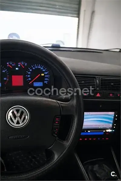 Usado VW Golf IV GTI 150 CV (110 kW) 2004 Azul Berlina