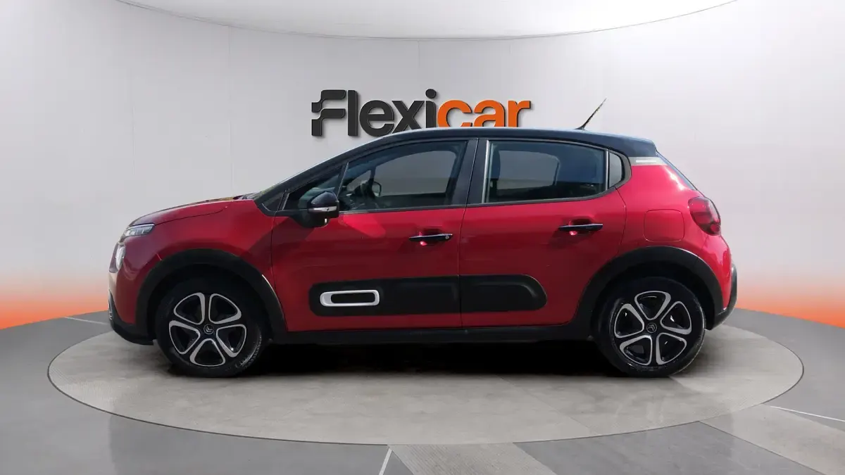 Usado Citroën C3 PureTech 83 CV (61 kW) 2022 Rojo Utilitario