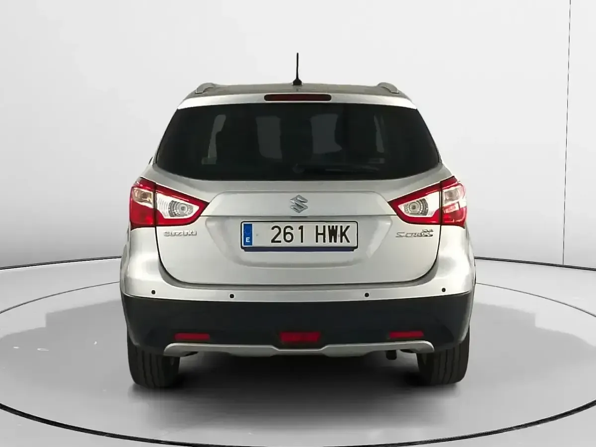 Usado Suzuki SX4 S-Cross GLX 120 CV (88 kW) 2014 Gris Pickup/Camioneta
