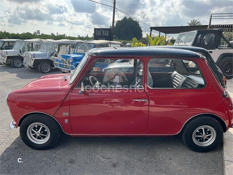 Usado Austin Mini 63 CV (46 kW) 1992 Rojo Berlina