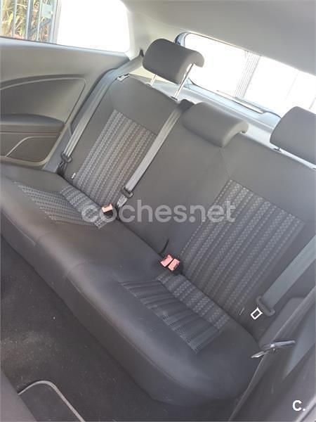 Azul Usado 2014 VW Polo Advance Berlina | 7600 € (Buen precio) - Imagen 1/1