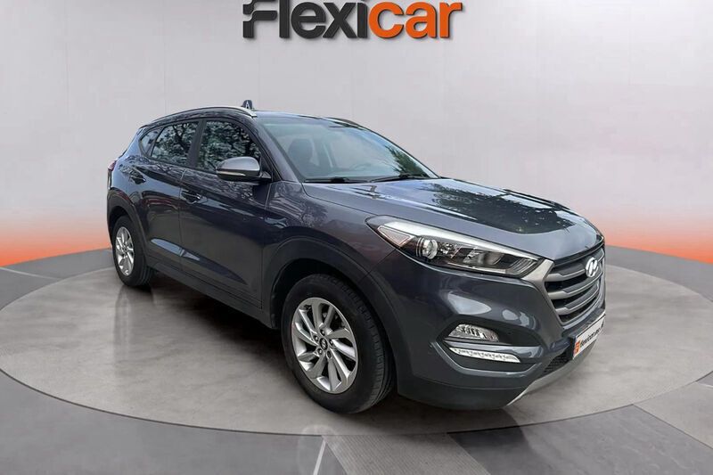 Gris Usado 2017 Hyundai Tucson SUV | 13.490 € (Buen precio) - Imagen 1/4