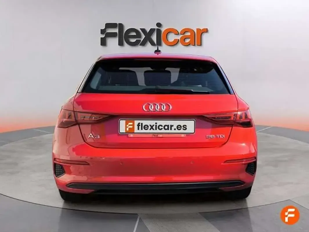 Usado Audi A3 Sportback S-Line 150 CV (110 kW) 2021 Rojo Utilitario