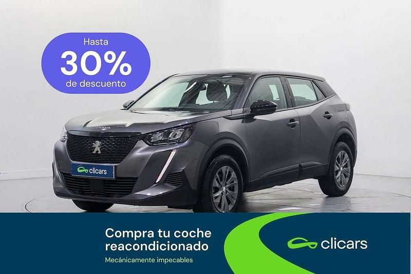 Usado Peugeot 2008 Active 110 CV (80 kW) 2022 Gris SUV
