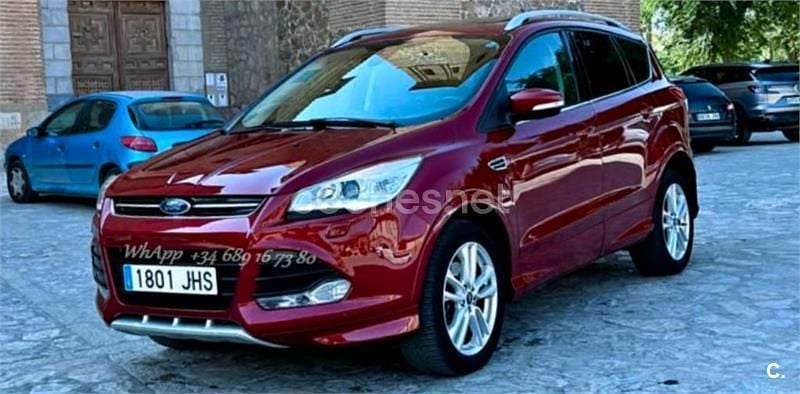 Rojo Usado 2008 Ford Kuga Trend SUV | 6000 € (Super precio) - Imagen 1/4