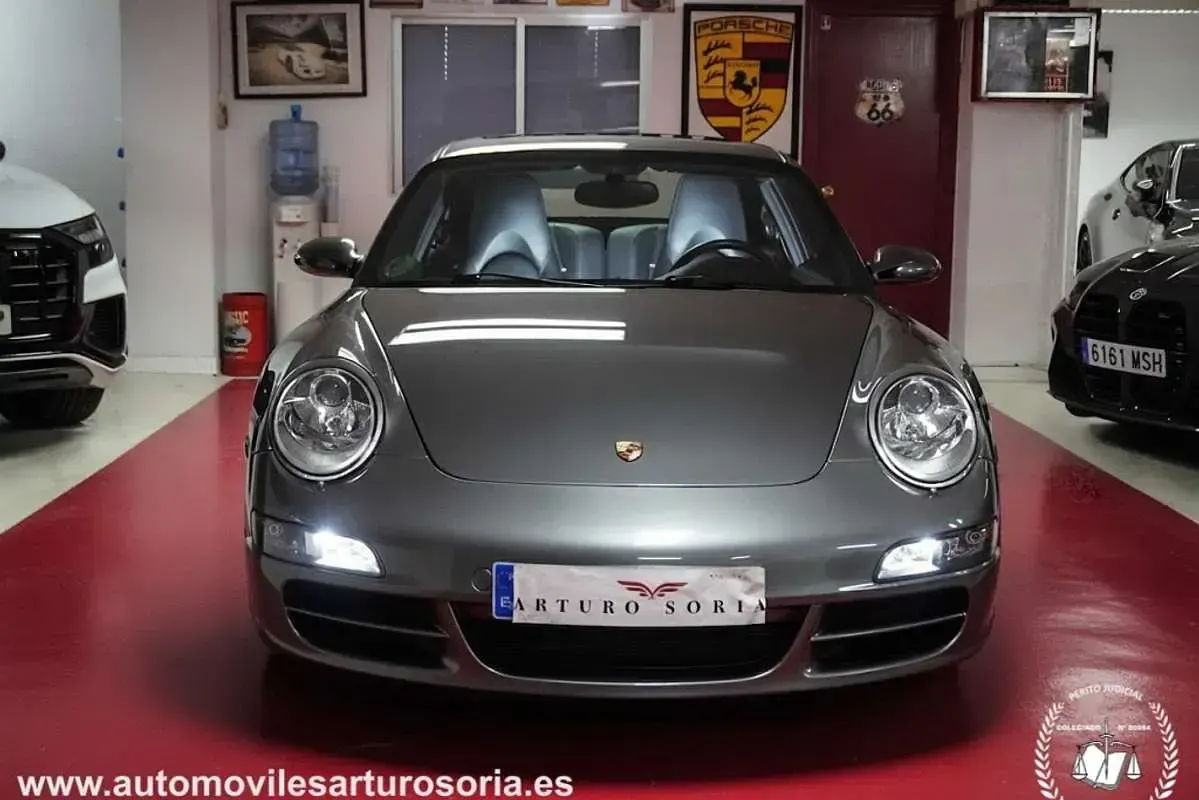 Usado Porsche 911 Carrera 4 325 CV (239 kW) 2008 Gris Coupe