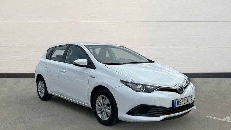 Blanco Usado 2018 Toyota Auris Hybrid Business Edition Berlina | 16.000 € (Precio justo) - Imagen 1/4