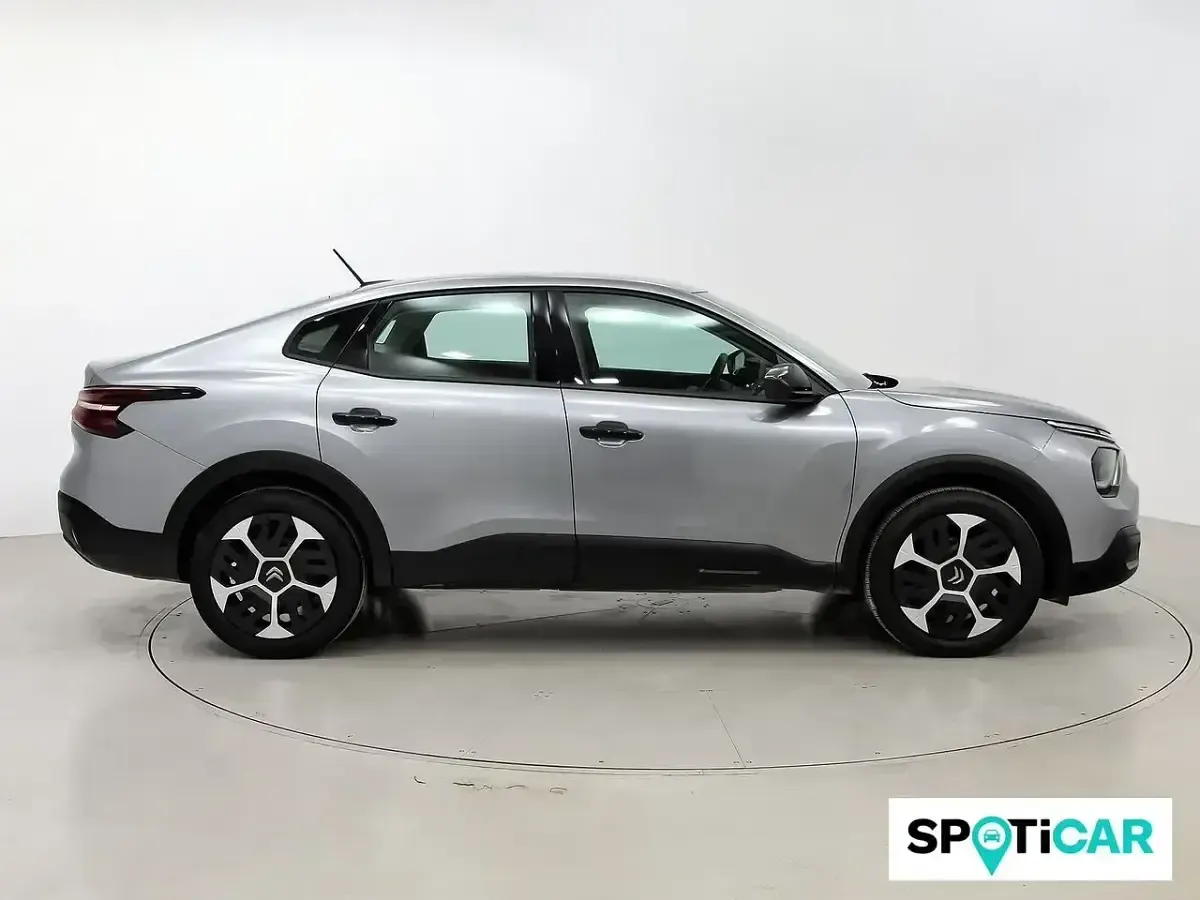 Usado Citroën C4 X PureTech 101 CV (74 kW) 2024 Gris / plata SUV