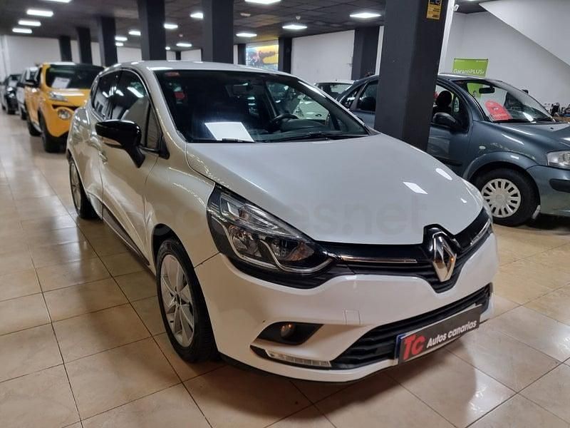 Usado Renault Clio IV LIMITED 90 CV (66 kW) 2018 Blanco Berlina