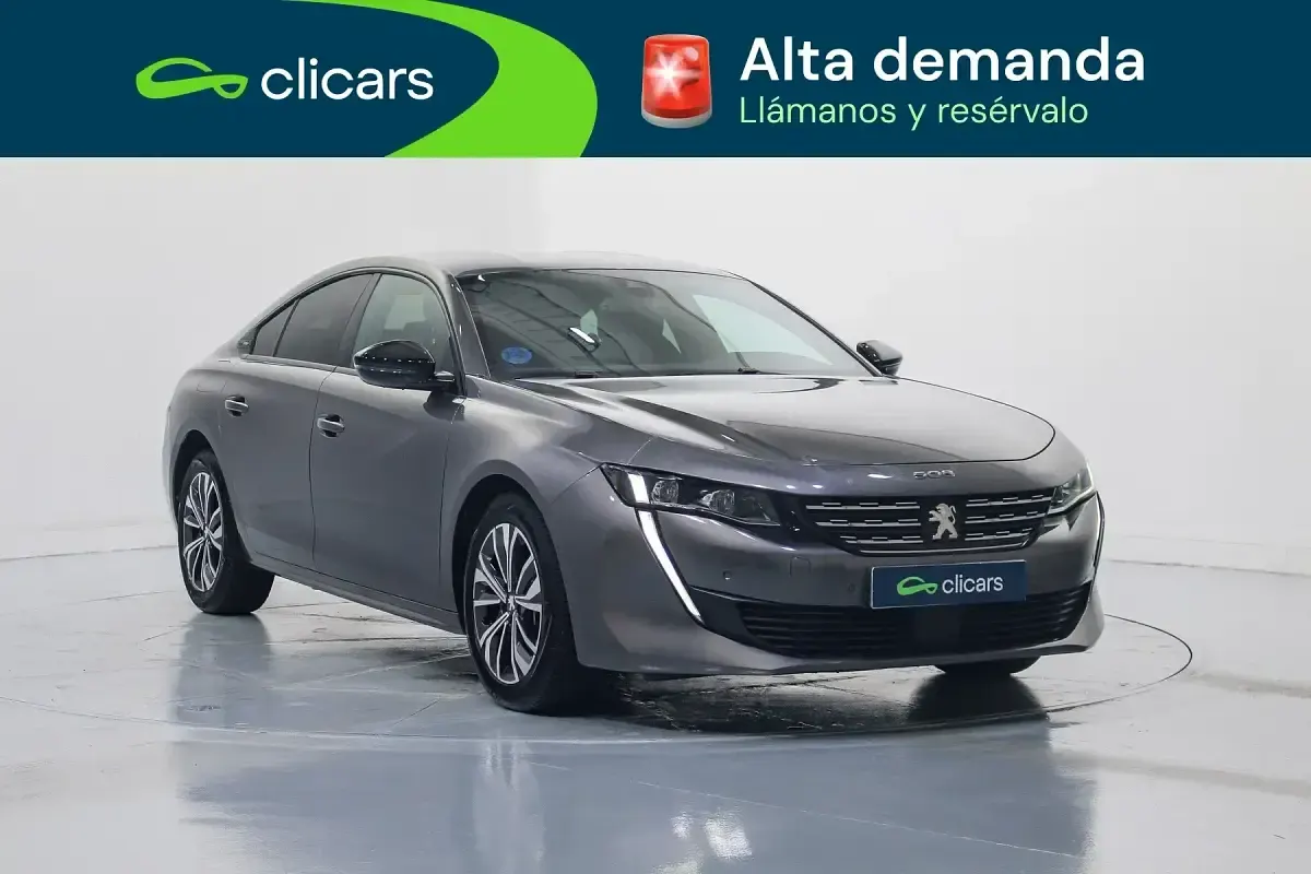 Usado Peugeot 508 Allure 225 CV (165 kW) 2023 Gris / plata Berlina