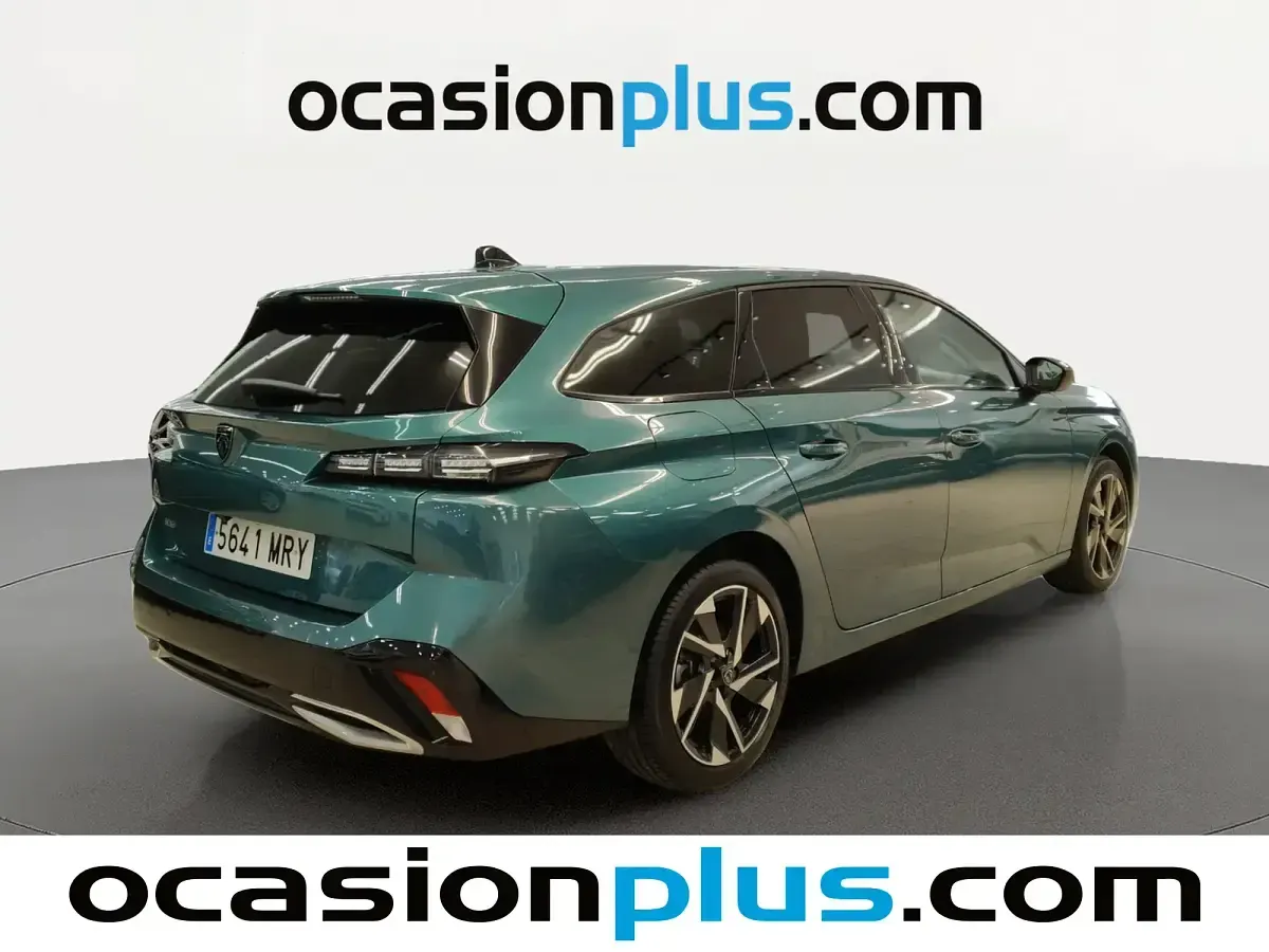 Usado Peugeot 308 Allure 130 CV (95 kW) 2024 Azul Familiar